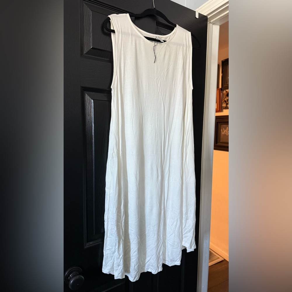 Urban Outfitters Classic White Top
